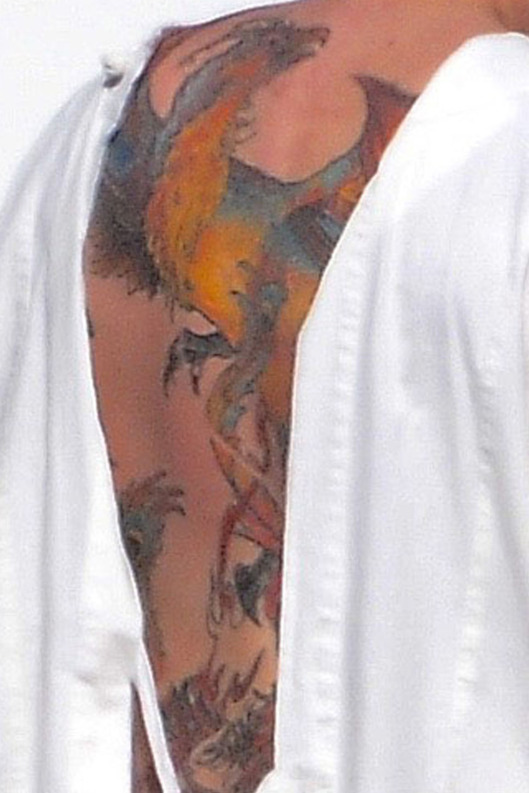 11-ben-affleck-tattoo-1c.nocrop.w529.h848